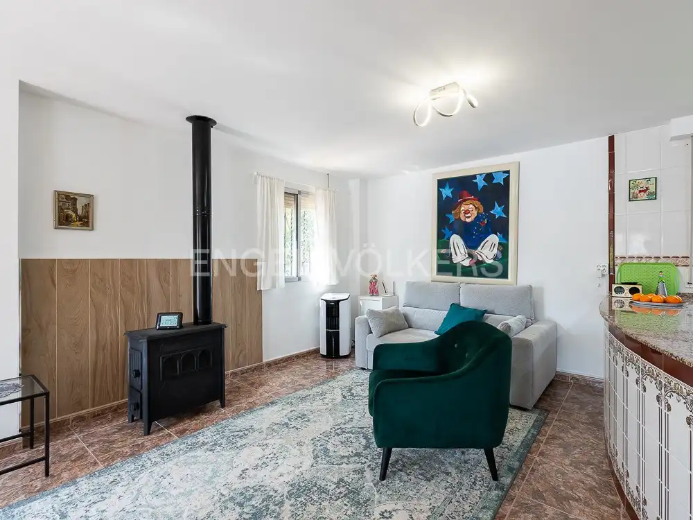 Sala d'estar de Casa o xalet en venda en Alberic amb Aire condicionat, Calefacció i Jardí privat