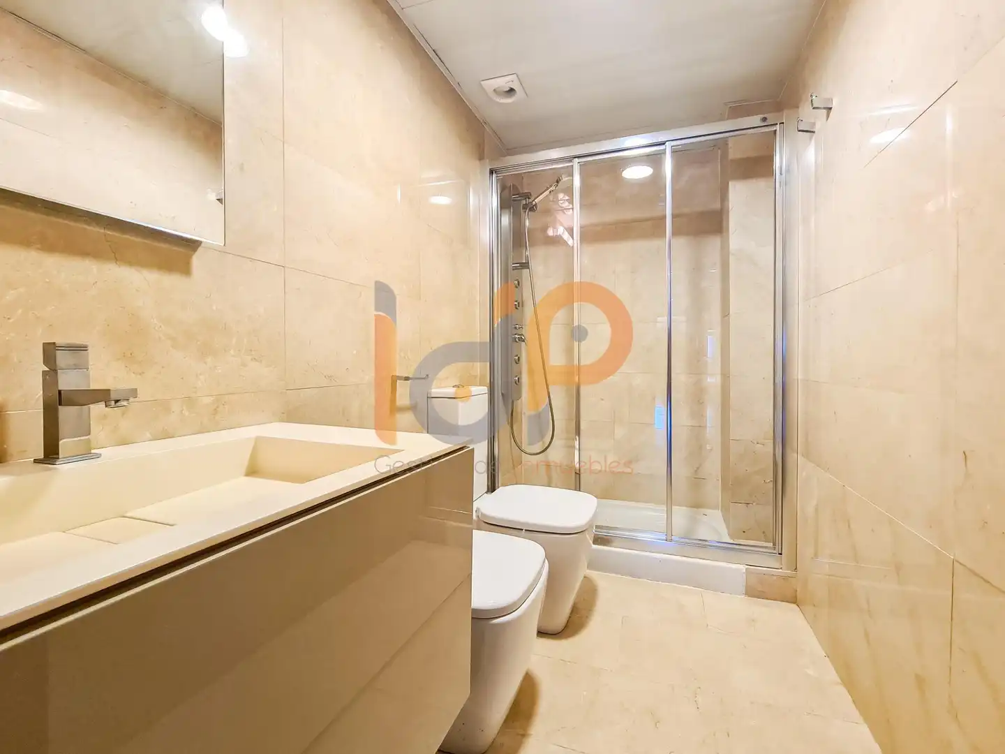 Piso con terraza en venta en Centro, imagen 18