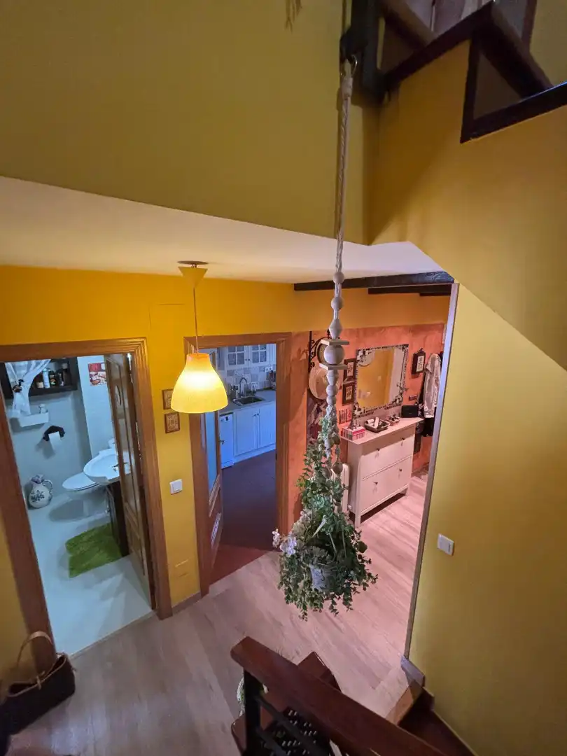 Cuina de Casa adosada en venda en Morcín amb Calefacció, Jardí privat i Parquet