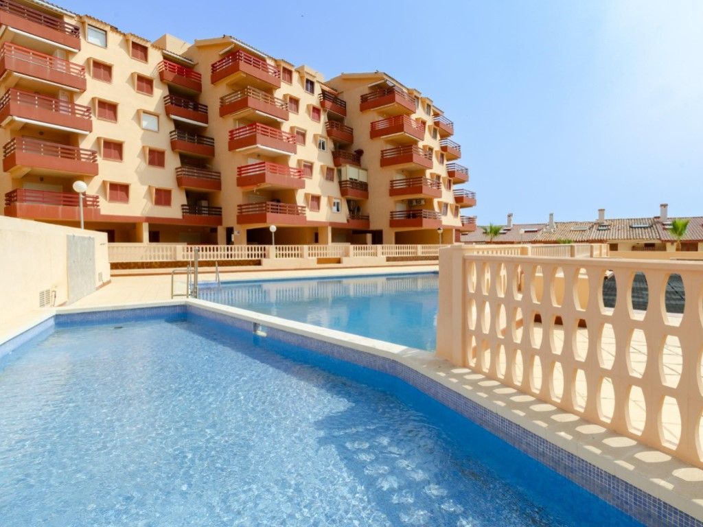 Swimming pool of Flat for sale in La Manga del Mar Menor