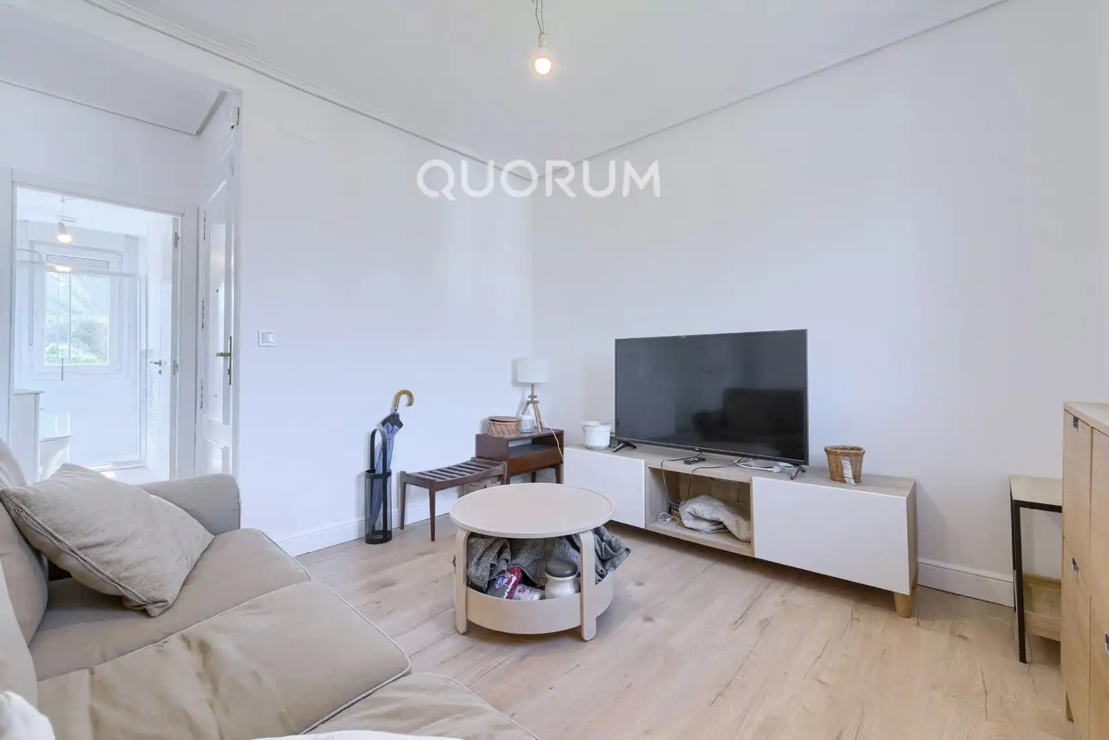 Wohnzimmer von Wohnung zum Verkauf in Arrigorriaga mit Parkett und Balkon