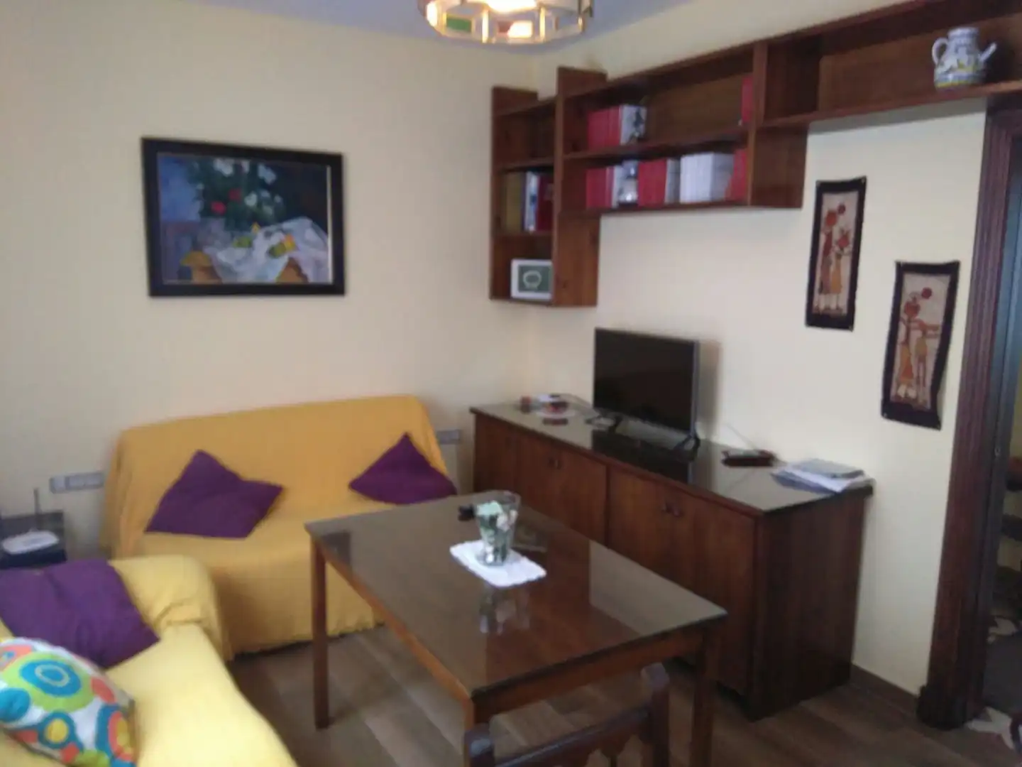 Sala de estar de Casa adosada de alquiler en Sanlúcar de Barrameda con Aire acondicionado, Calefacción y Jardín privado