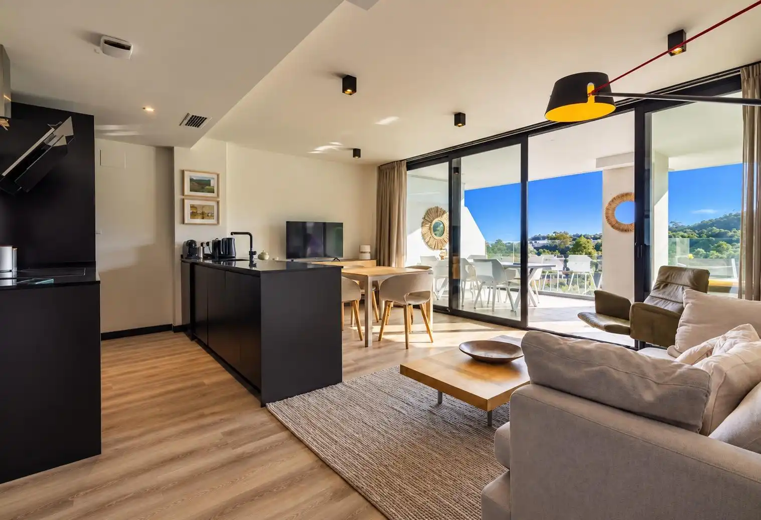 Casa bifamiliare con terrazza in vendita a Avenida Avenida Hipódromo