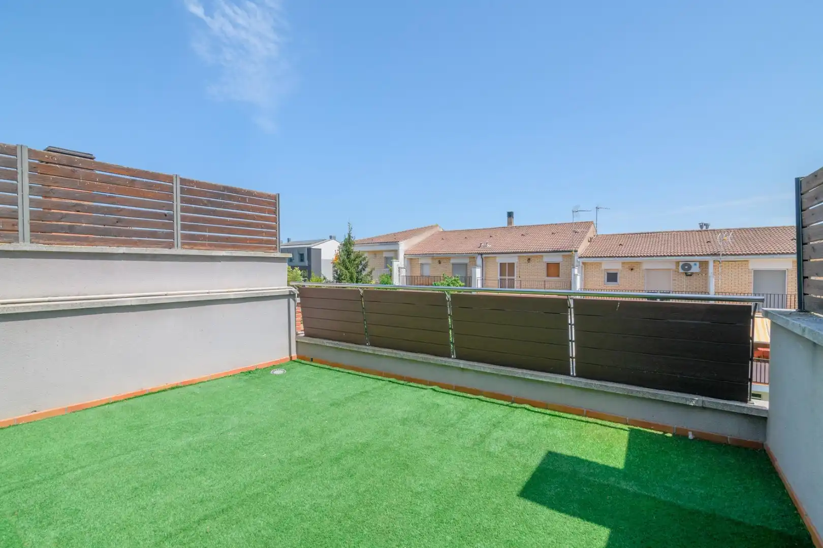 Terrassa de Casa o xalet en venda en Santpedor amb Calefacció, Jardí privat i Parquet
