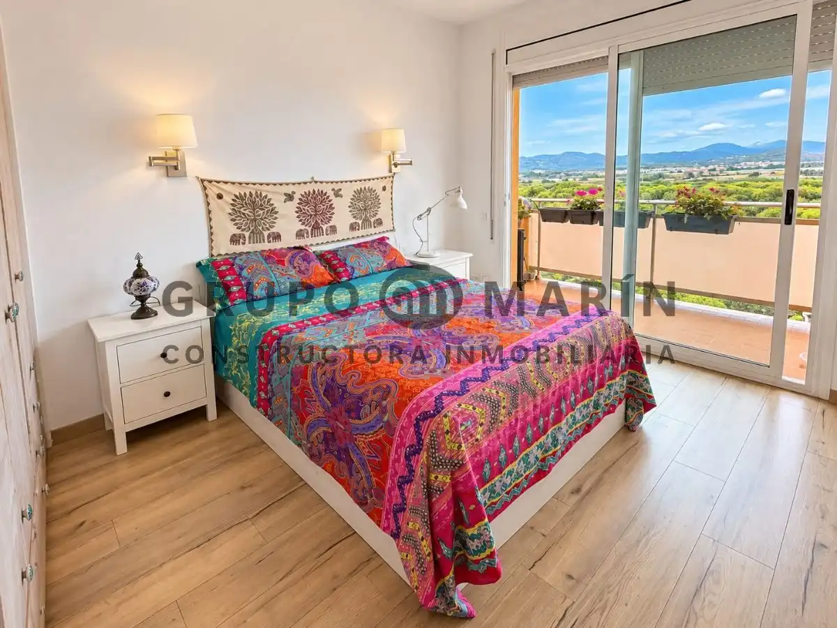 Flat with pool for sale in Avinguda Vila de Madrid, imagen 13
