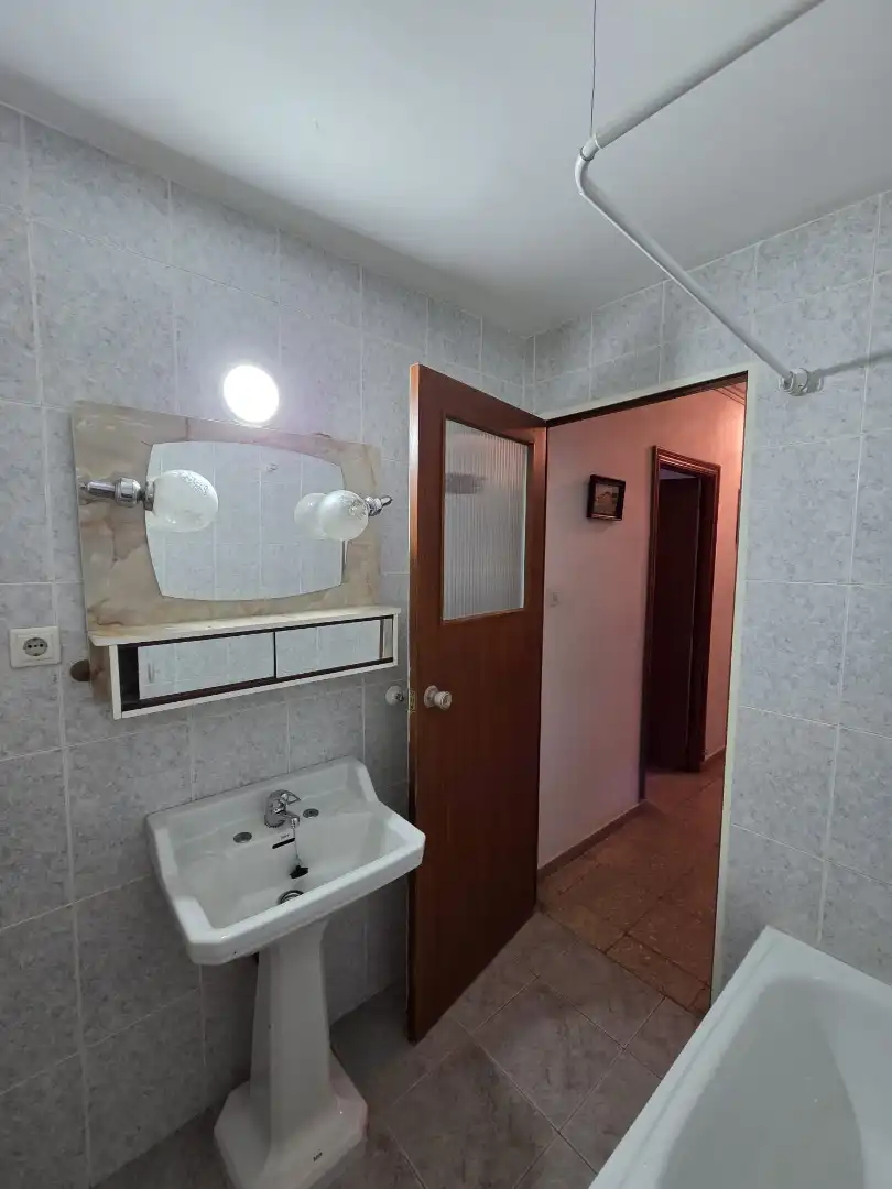 Bathroom of Flat for sale in Badajoz  with Furnished