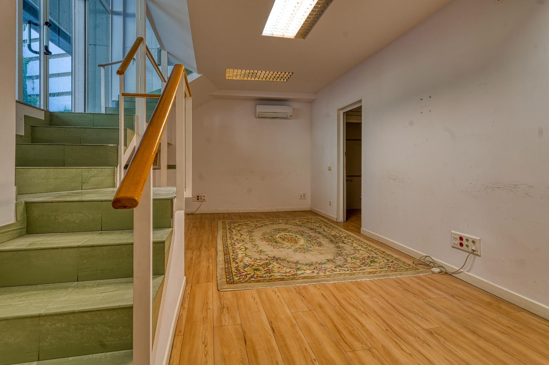 Premises for rent in  Madrid Capital