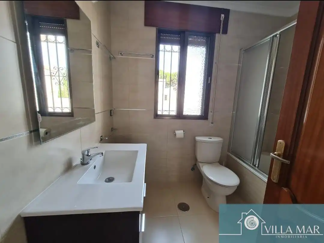Houses for sale in Aguadulce - Almadraba - Punta Candor