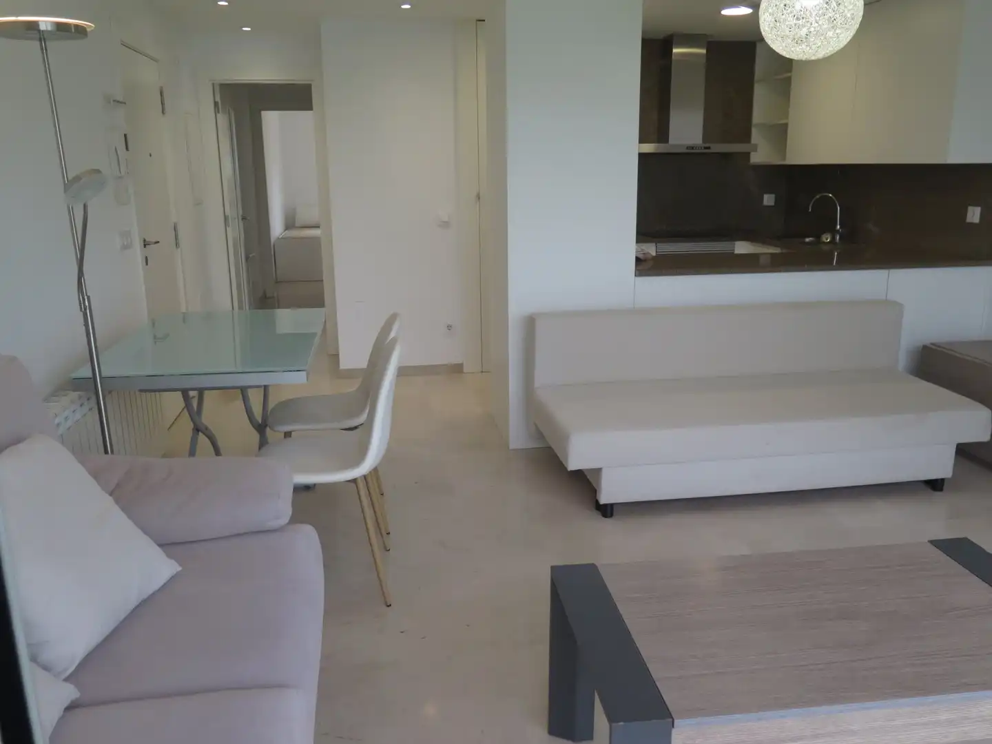 Sala d'estar de Planta baixa de lloguer en Girona amb Aire condicionat, Calefacció i Terrassa