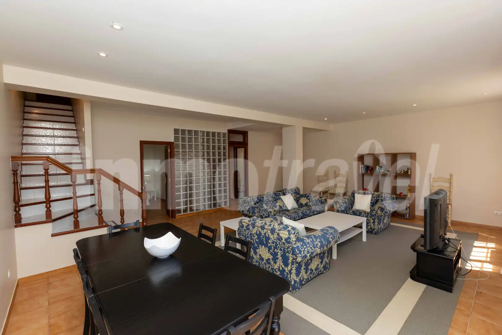 Sala d'estar de Casa adosada de lloguer en Sanxenxo amb Jardí privat, Terrassa i Moblat