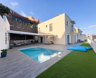 Piscina de Casa o xalet en venda en  Santa Cruz de Tenerife Capital amb Terrassa, Piscina i Balcó