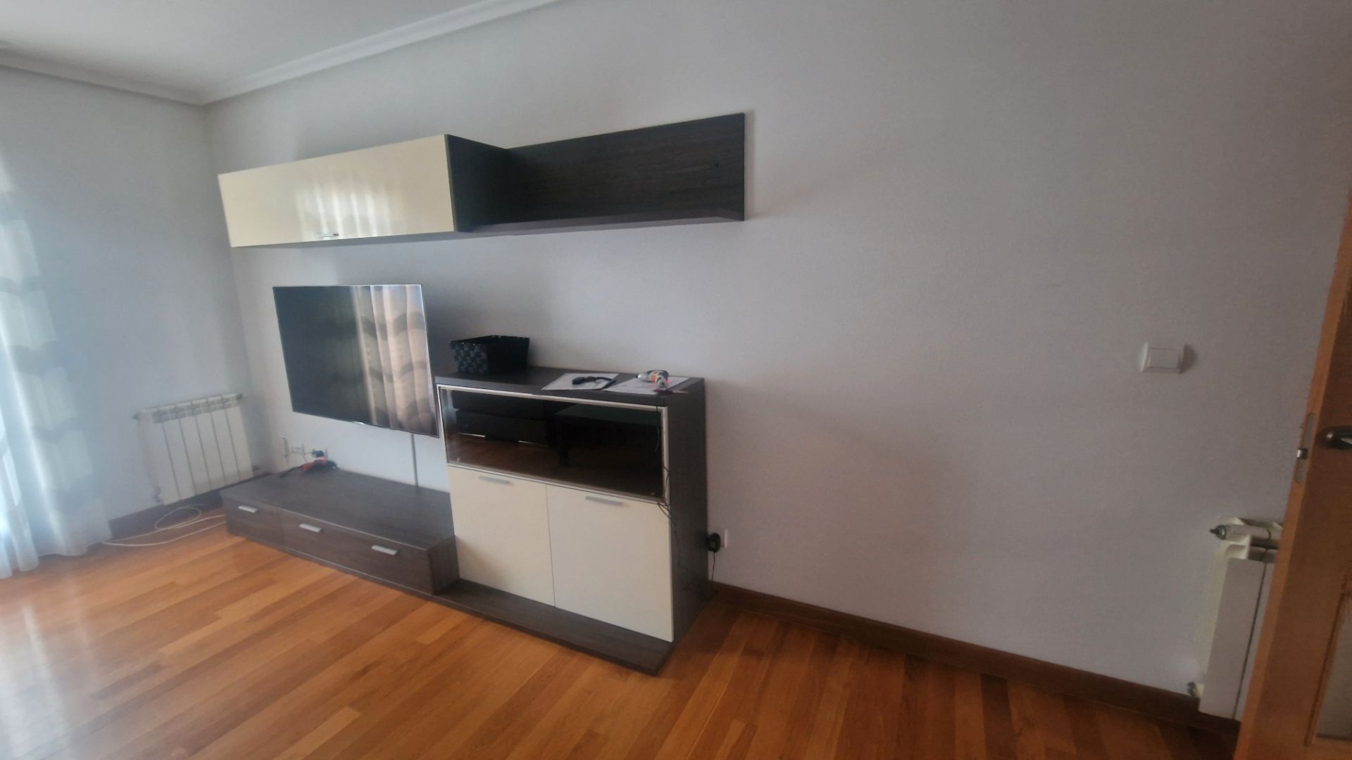Living room of Flat to rent in Santander  with Heating, Storage room and Furnished