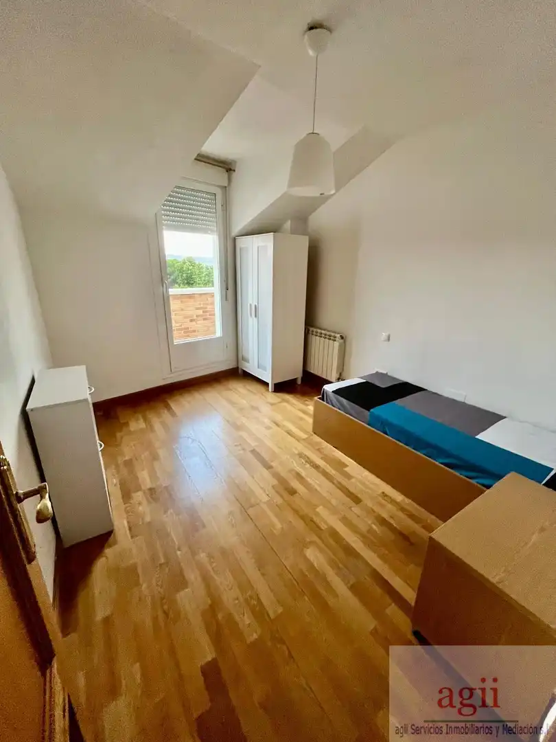 Habitación de Dúplex de alquiler en Alovera con Calefacción, Parquet y Terraza