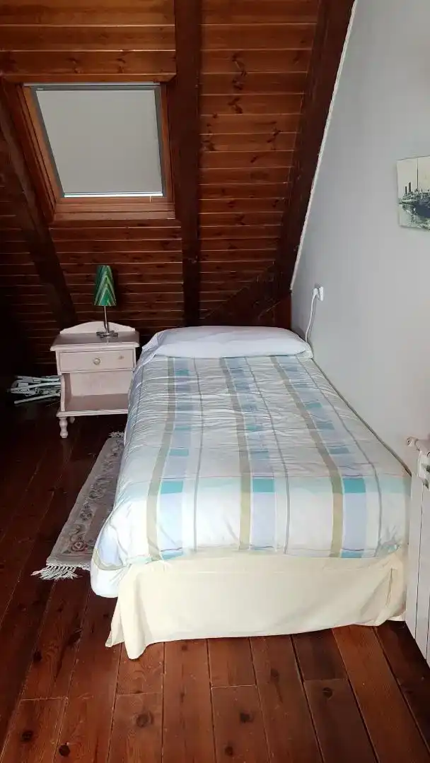 Dormitori de Casa adosada en venda en Naut Aran amb Balcó