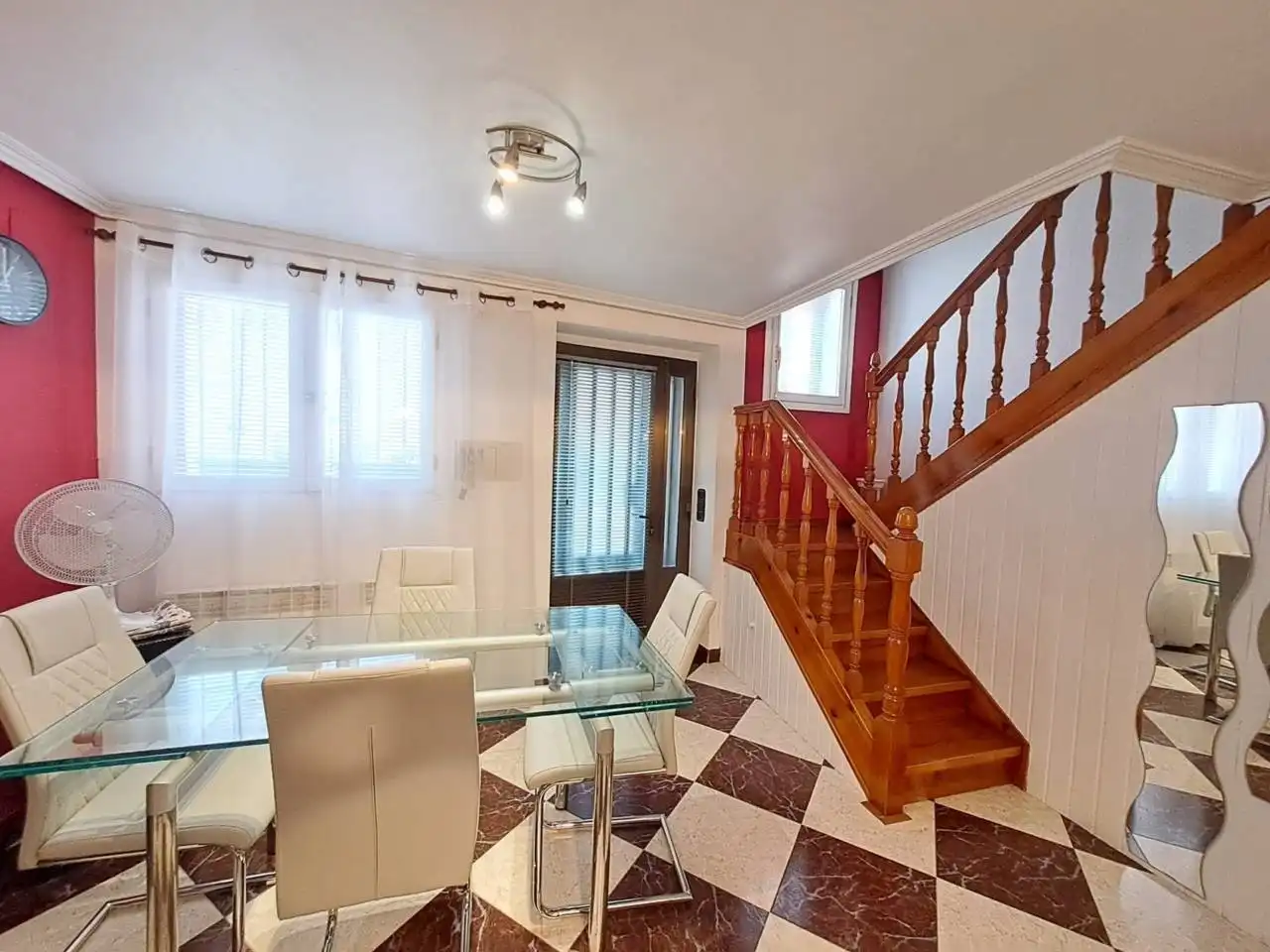 Casa adosada en venta en Cardeñajimeno con Calefacción y Parquet