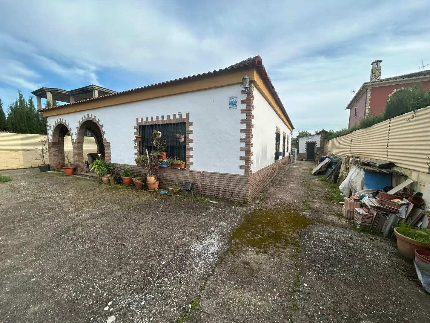 Exterior view of Houses for sale in Córdoba  with Air Conditioner, Swimming Pool and Furnished