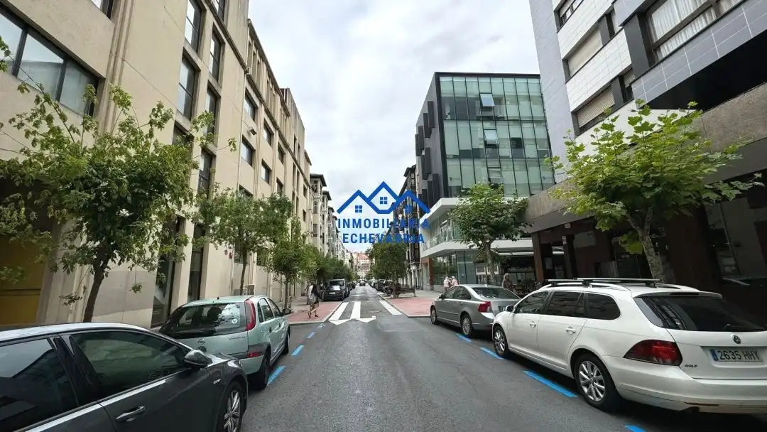 Business premises to rent in Las Arenas, imagen 8