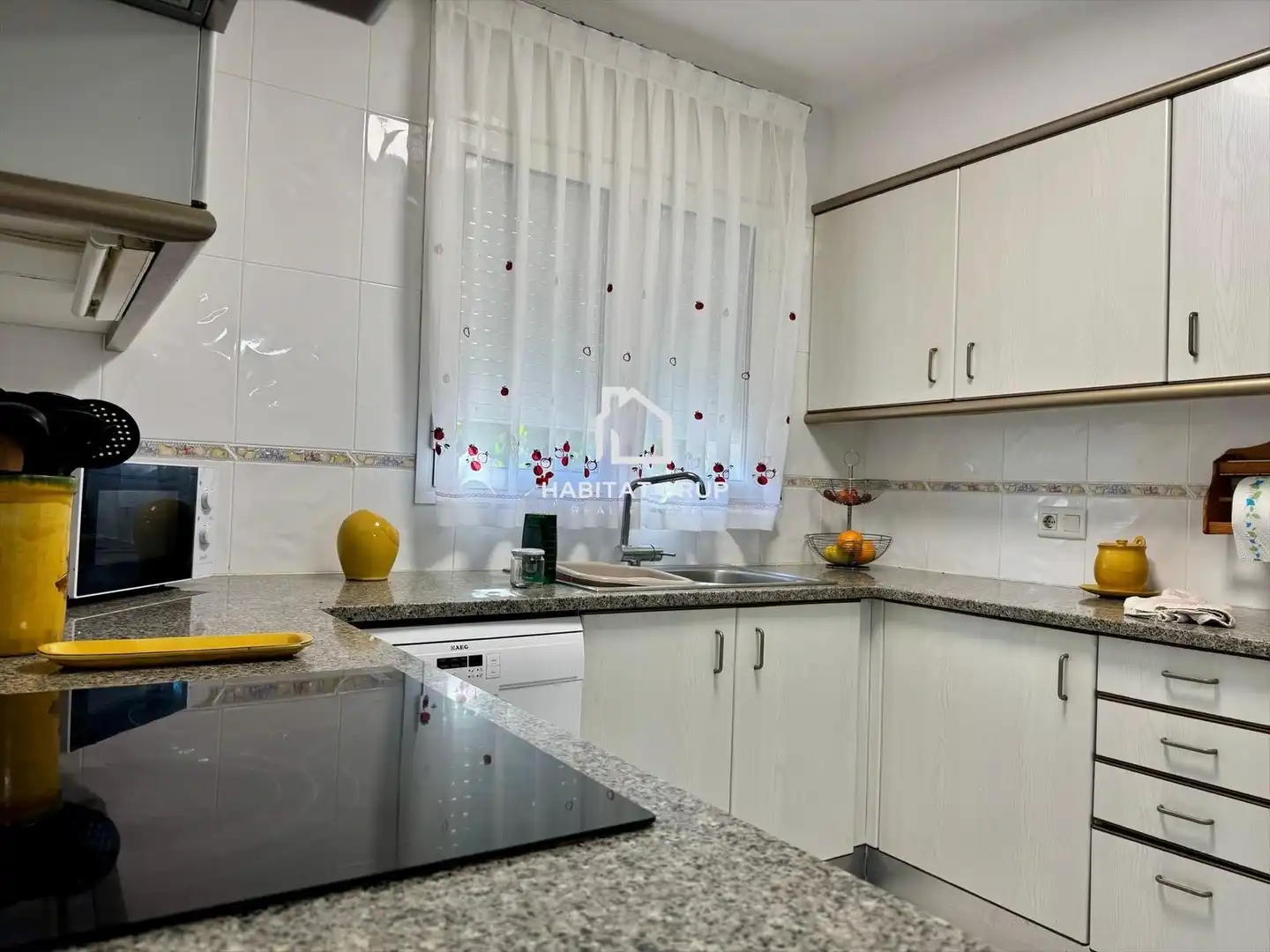 Cocina de Casa adosada en venta en Sant Gregori con Aire acondicionado, Calefacción y Jardín privado
