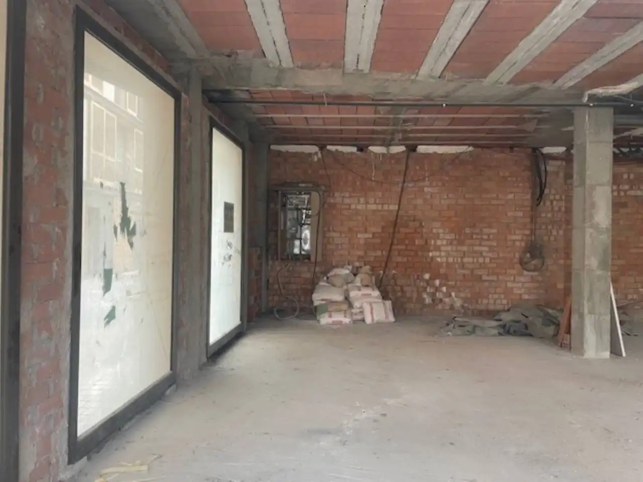 Local comercial en venta en Sant Hipòlit de Voltregà, imagen 4