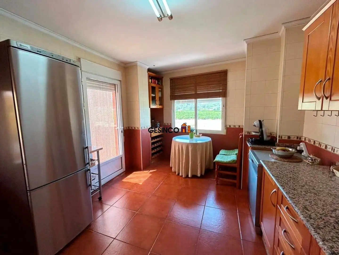Cuina de Dúplex en venda en Manuel amb Aire condicionat, Terrassa i Moblat