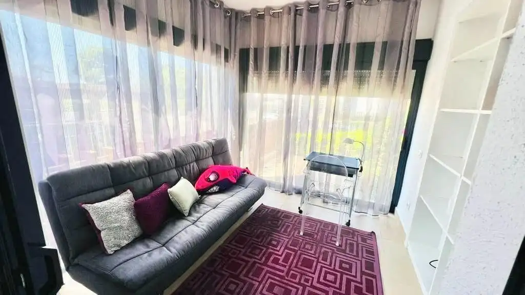 Semi-detached house with pool for sale in Carrer ALFRED SISLEY, imagen 18