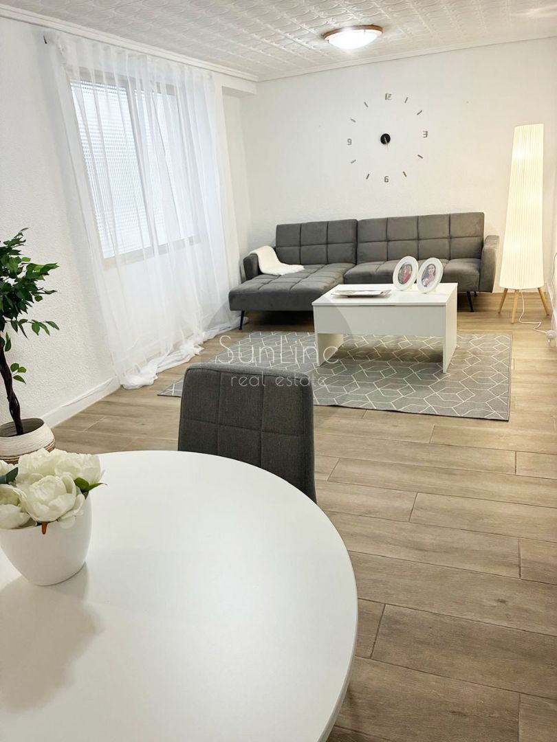 Sala d'estar de Pis en venda en  Valencia Capital amb Moblat