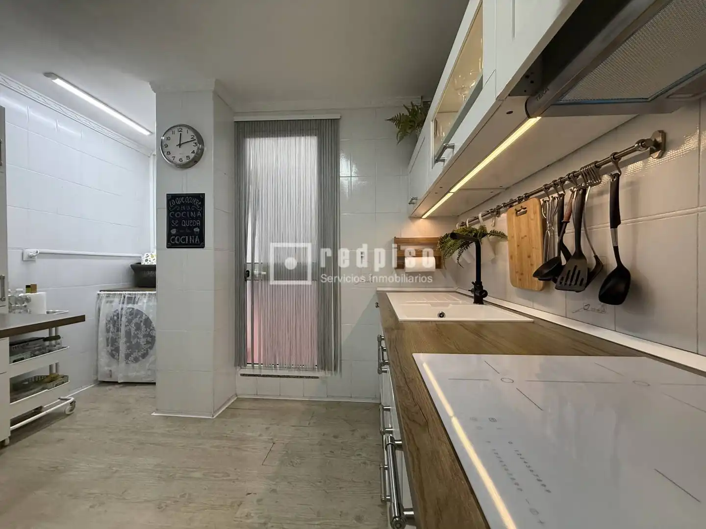 Kitchen of Flat for sale in Málaga