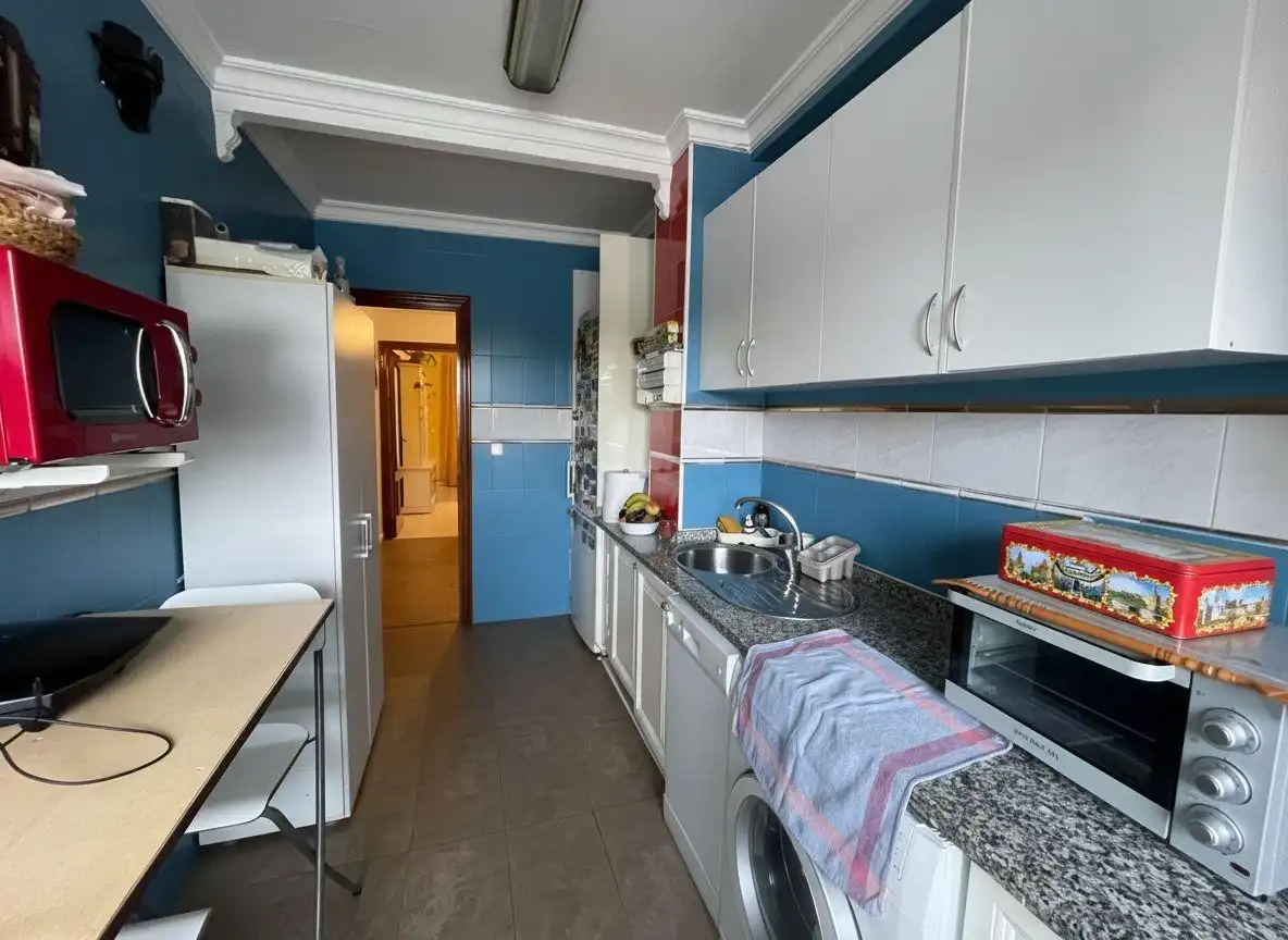 Flat for sale in El Plantinar – Avda. La Paz - El Juncal