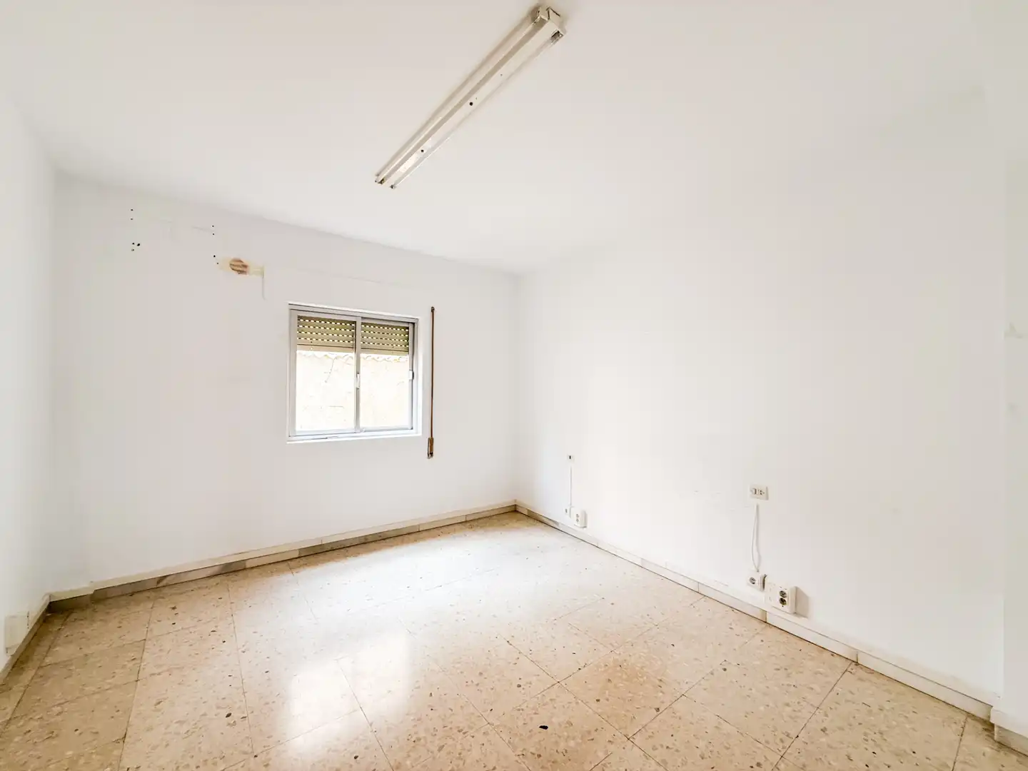 Habitación de Piso en venta en Baza con Aire acondicionado, Terraza y Balcón