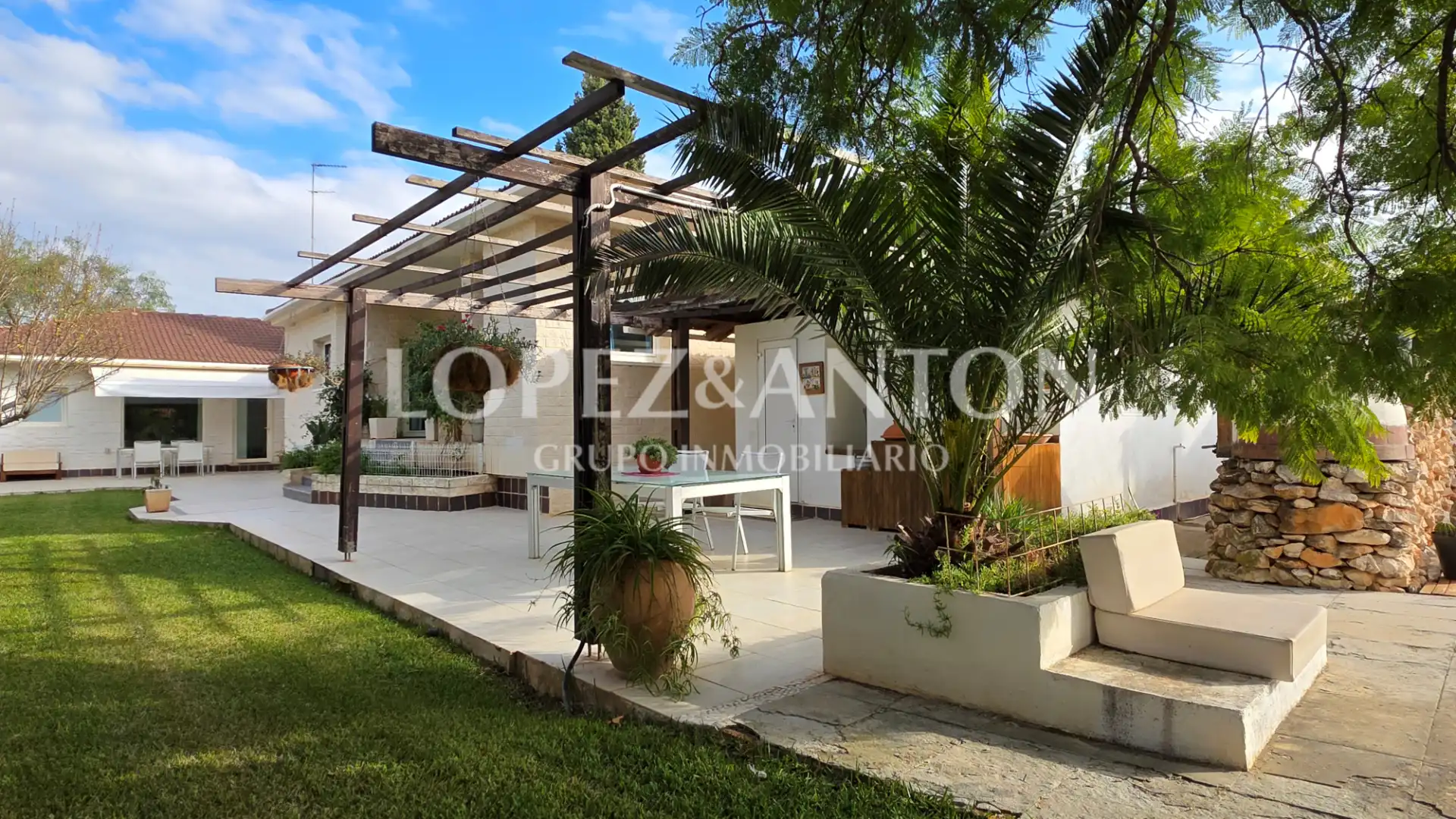Garden of Houses for sale in L'Eliana  with Air Conditioner, Private garden and Terrace