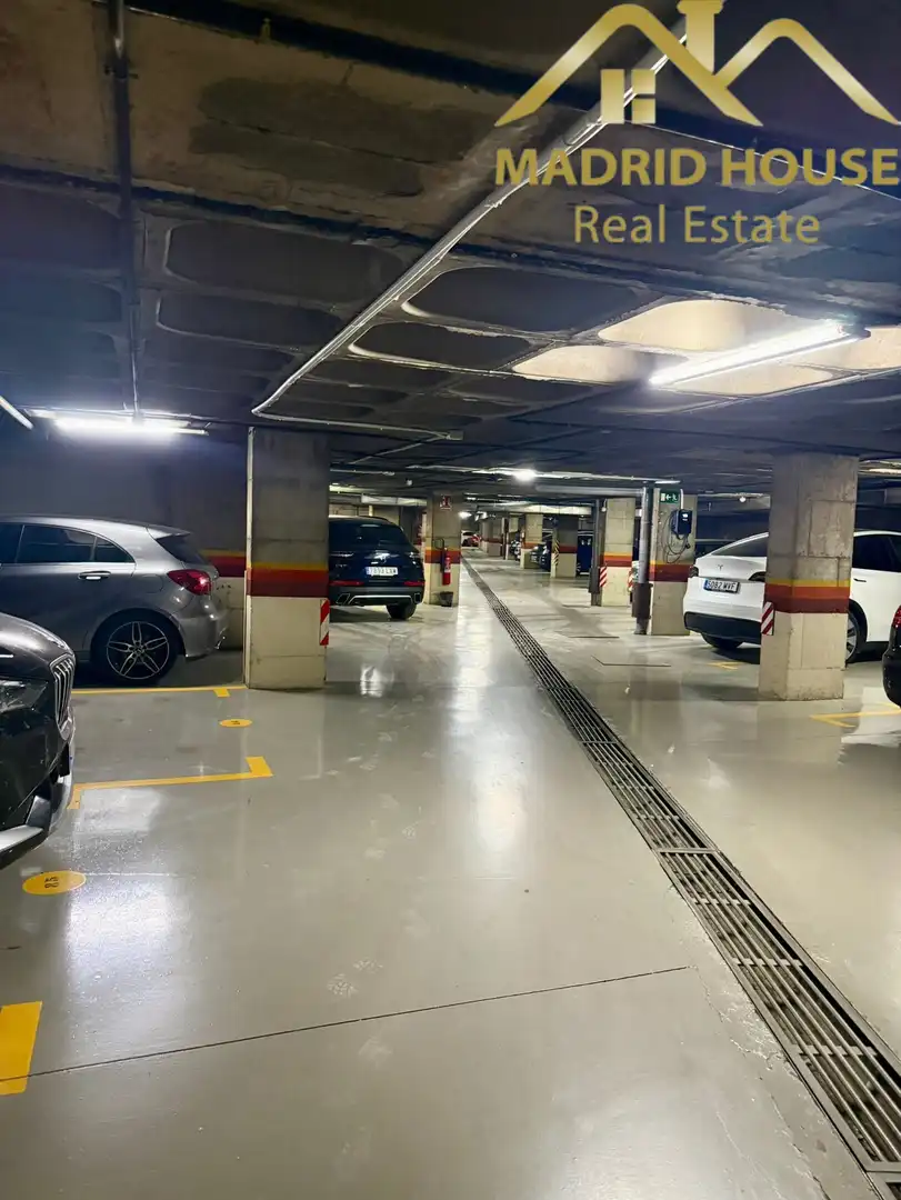 Garage for rent in ciudad de barcelona, Pacífico