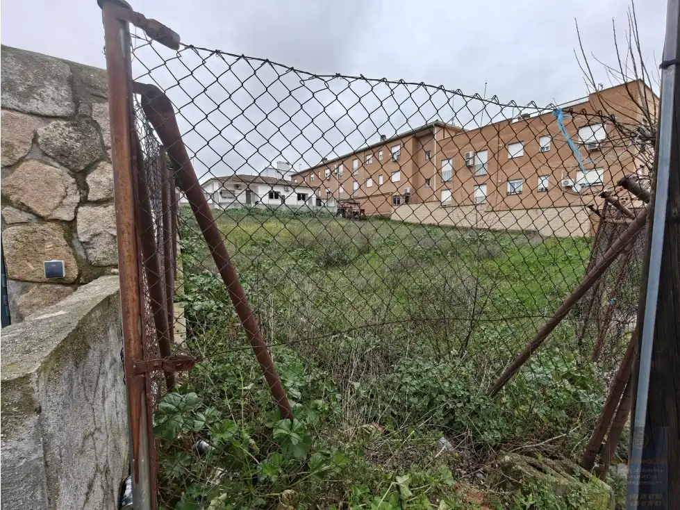 Lands and plots for sale in Las Ventas de Retamosa