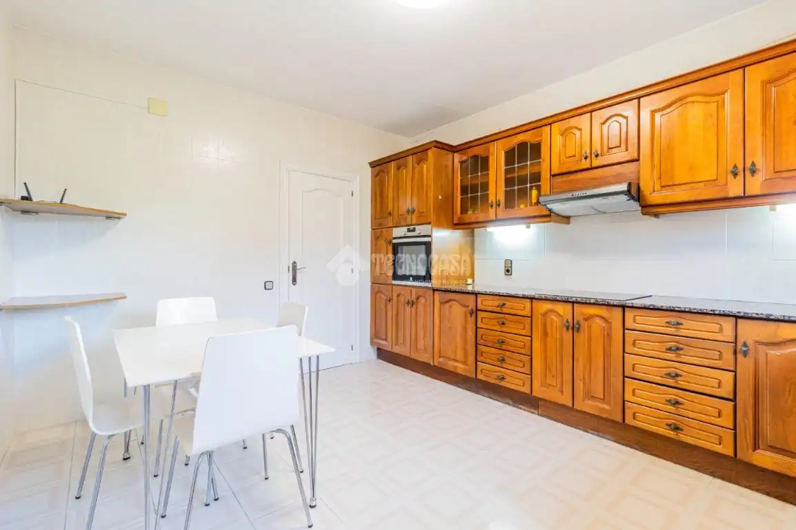Cuina de Casa o xalet de lloguer en Sant Cugat del Vallès amb Aire condicionat, Calefacció i Terrassa