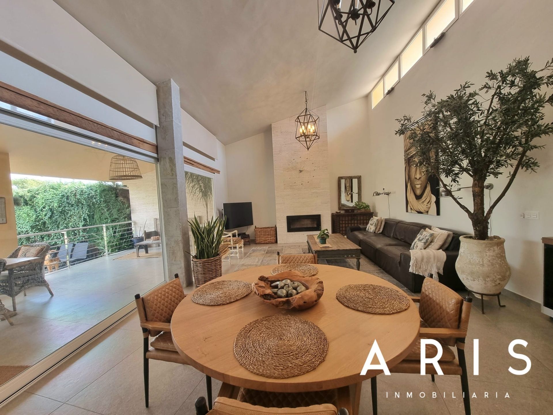 Casa adosada de alquiler en Alquería - Torrealquería