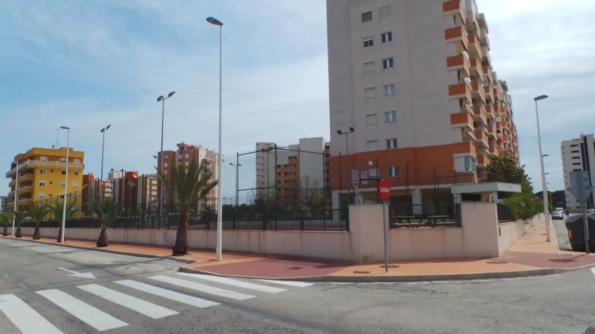 Vista exterior de Piso en venta en Guardamar del Segura con Piscina comunitaria