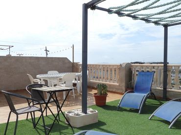 Apartament amb balcó en venda a Urbanizacion Oasis Pl Q 3
