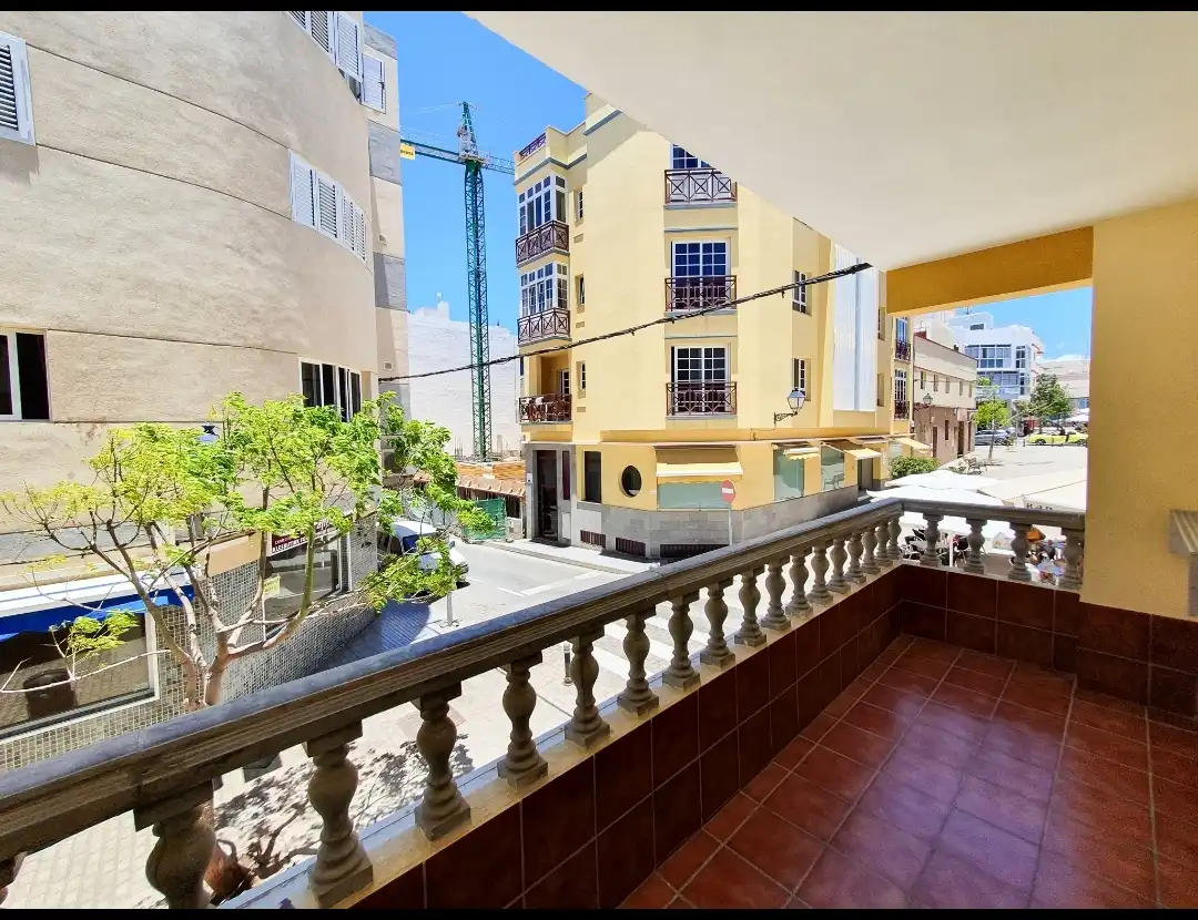 Vista exterior de Piso en venta en Mogán con Terraza, Amueblado y Lavadora