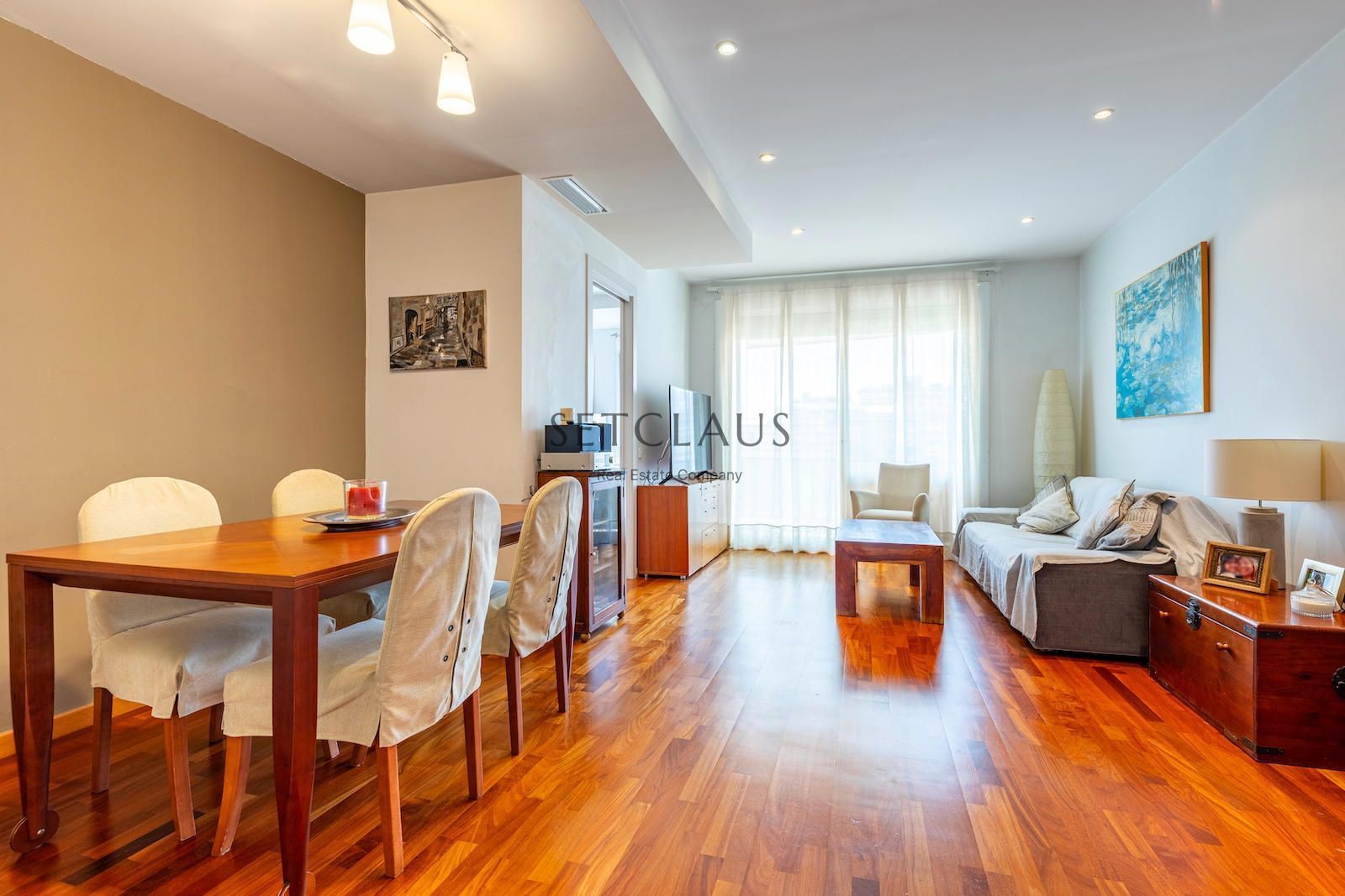 Living room of Attic for sale in  Barcelona Capital  with Air Conditioner, Parquet flooring and Terrace