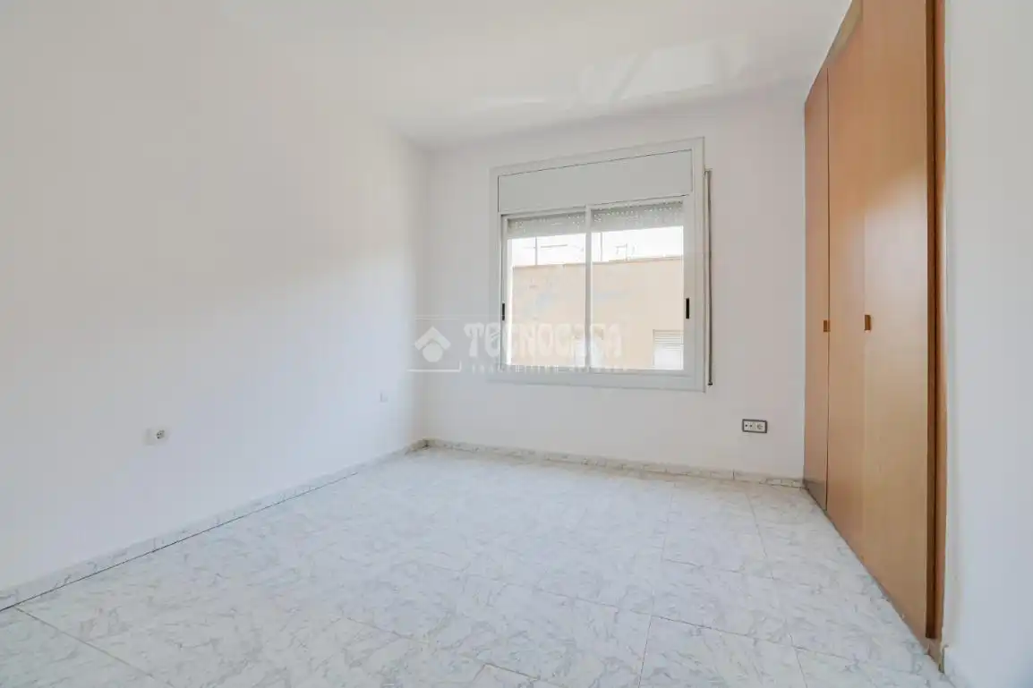 Schlafzimmer von Wohnung zum Verkauf in Terrassa mit Heizung und Terrasse