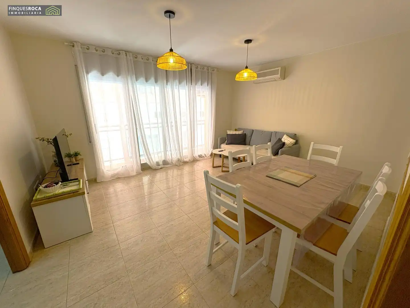 Piso con terraza en venta en Avinguda Catalunya, imagen 3