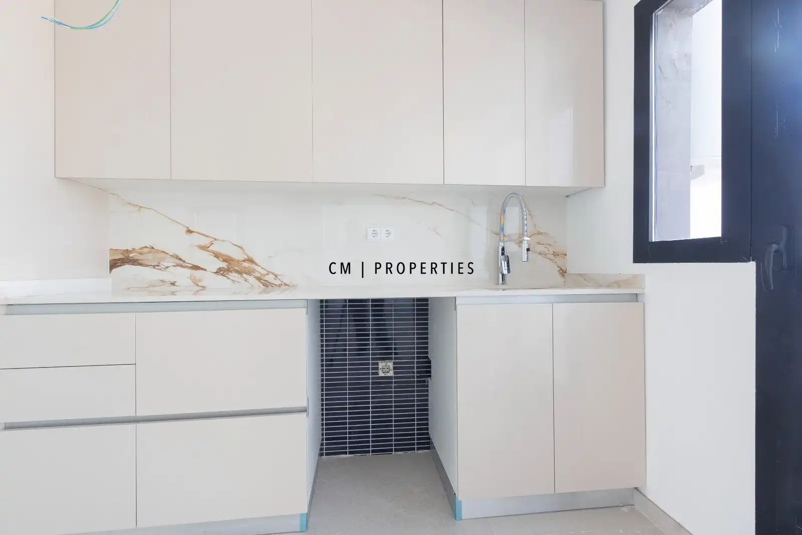 Cocina de Casa o chalet en venta en Chiva con Aire acondicionado, Calefacción y Terraza