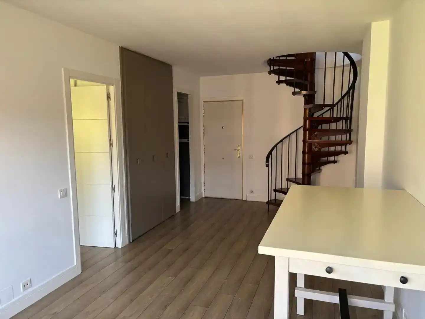 Maisonette zur Miete in  Madrid Capital mit Klimaanlage und Schwimmbad