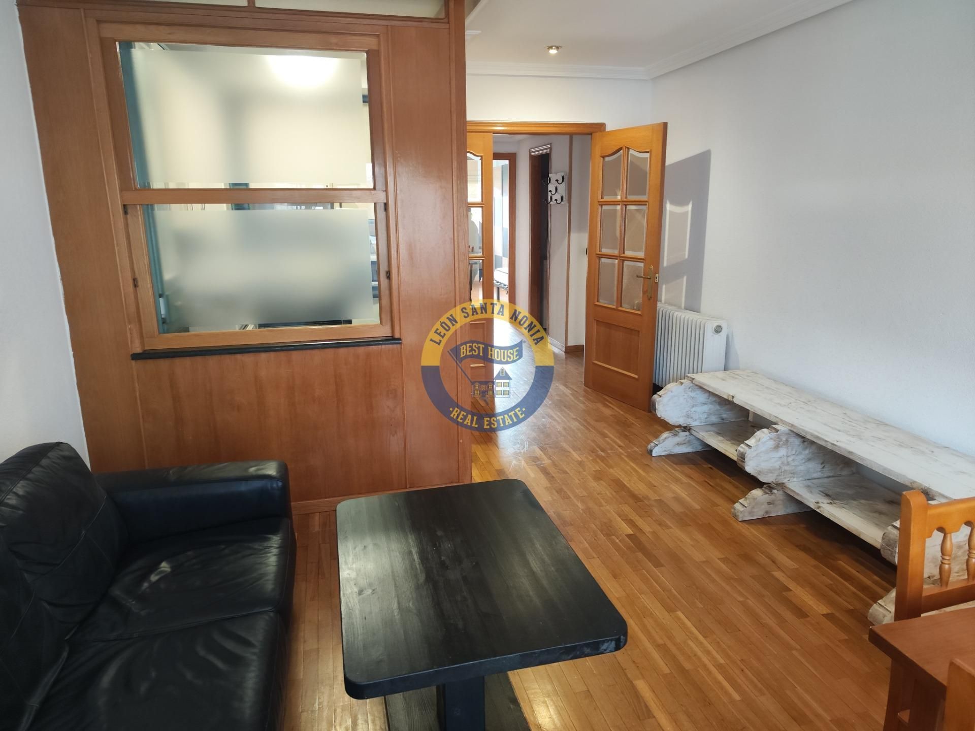 Apartamento en venta en Villaquilambre con Trastero y Amueblado