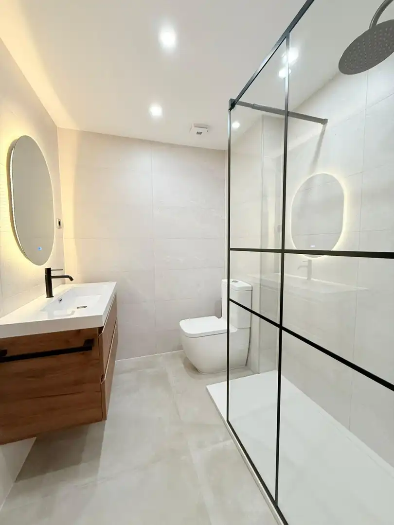 Baño de Piso en venta en Orihuela con Aire acondicionado