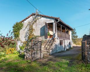 Exterior view of House or chalet for sale in Oviedo   with Private garden, Terrace and Storage room