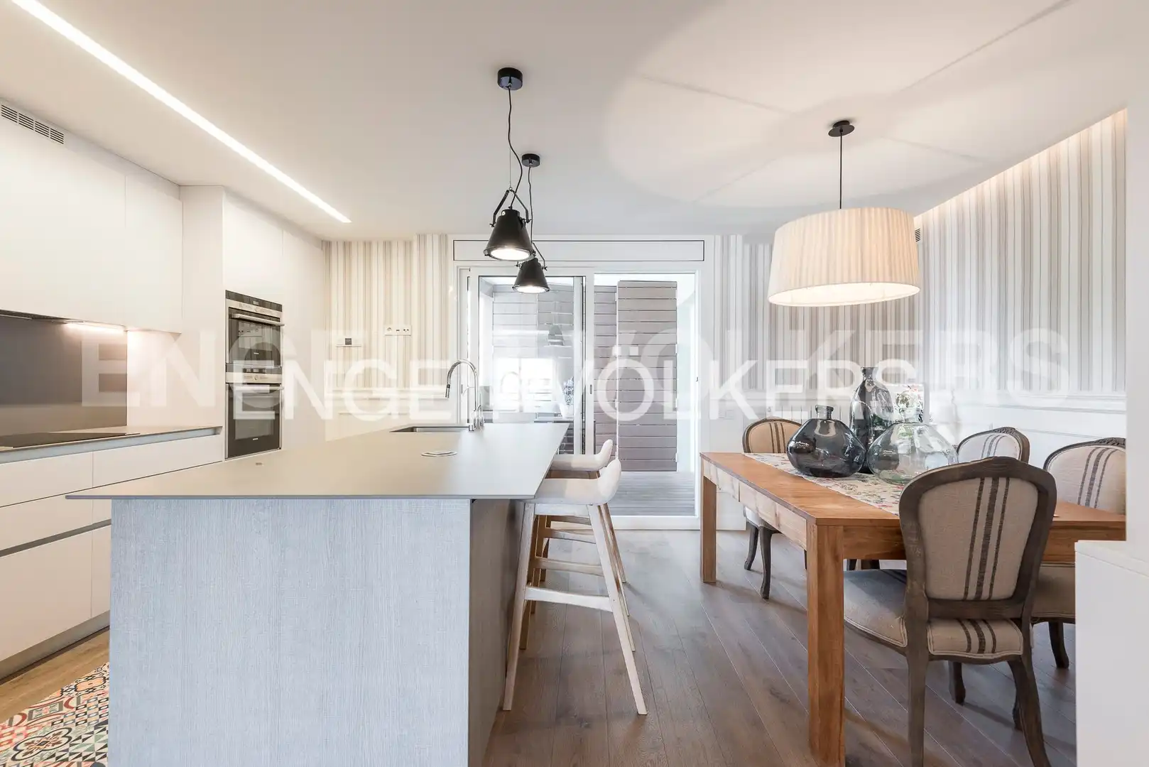 Flat for sale in Barri del Centre