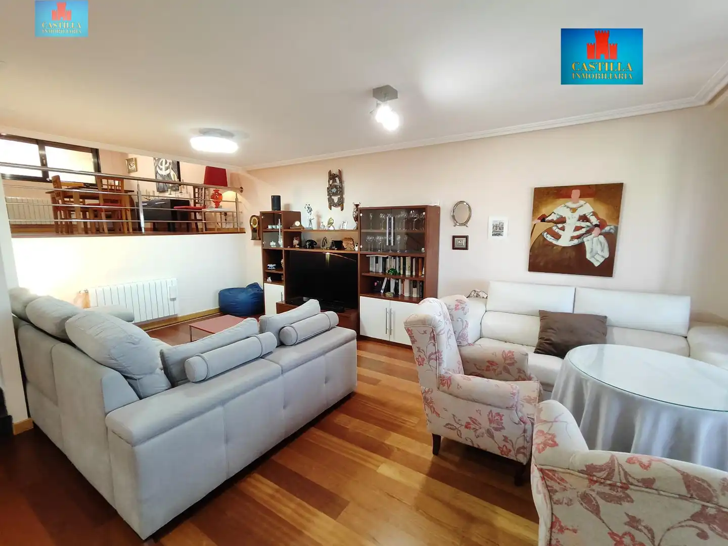 Sala de estar de Casa adosada en venta en Ávila con Calefacción, Jardín privado y Terraza