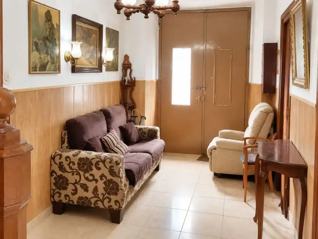 Sala d'estar de Casa o xalet en venda en Medio Cudeyo amb Balcó
