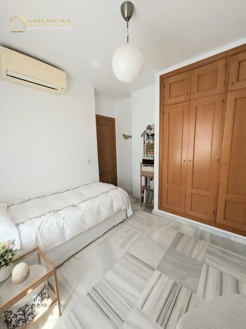 Habitación de Piso en venta en Teatinos - Universidad