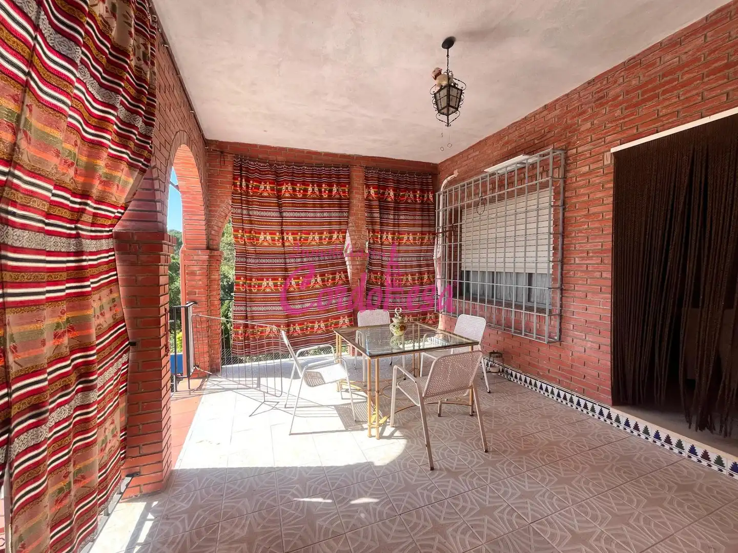 Terrassa de Finca rústica en venda en Córdoba amb Aire condicionat, Terrassa i Piscina